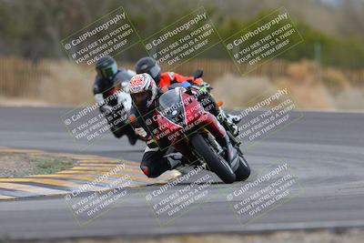 media/Jan-15-2023-SoCal Trackdays (Sun) [[c1237a034a]]/Turn 3 (1115am)/